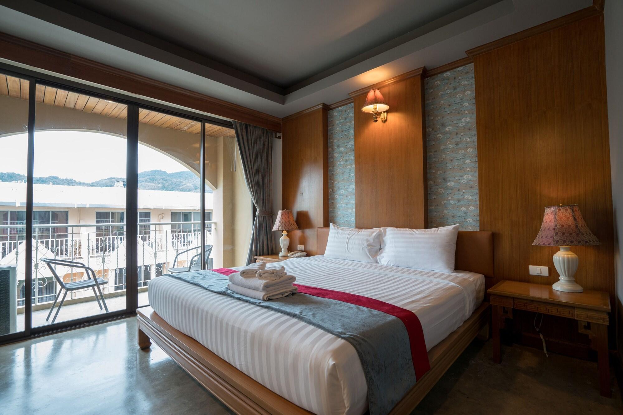 فندق Minatale Phuket Patong المظهر الخارجي الصورة